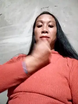 Snapshot of vtmbae chatting on 9, 10, 2025 vtmbae online show from 9, 10, 2025