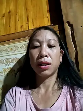 Snapshot of vtmbae chatting on 11, 10, 2025 vtmbae online show from 11, 10, 2025