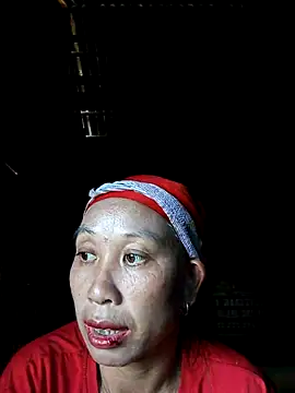 Snapshot of vtmbae chatting on 17, 10, 2025 vtmbae online show from 17, 10, 2025