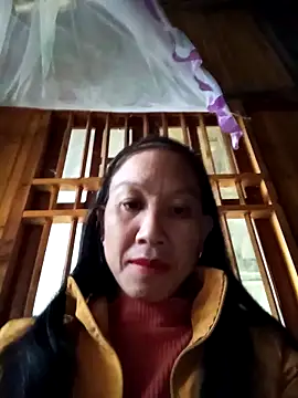 Snapshot of vtmbae chatting on 7, 11, 2025 vtmbae online show from 7, 11, 2025