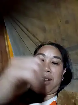 Snapshot of vtmbae chatting on 8, 3, 2026 vtmbae online show from 8, 3, 2026