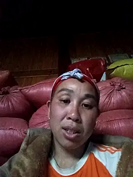 Snapshot of vtmbae chatting on 11, 3, 2026 vtmbae online show from 11, 3, 2026