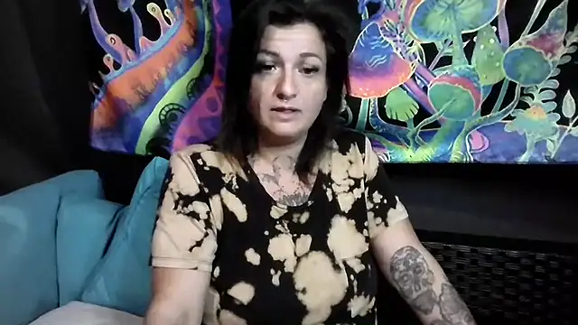 88heygirlhey88 online show from 12, 7, 2026