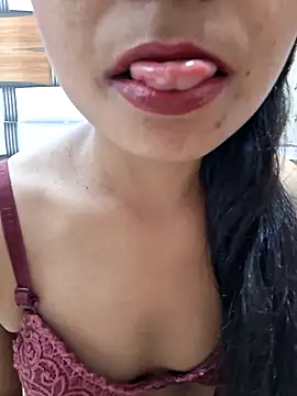 Soni cute86526 online show from 26, 4, 2026
