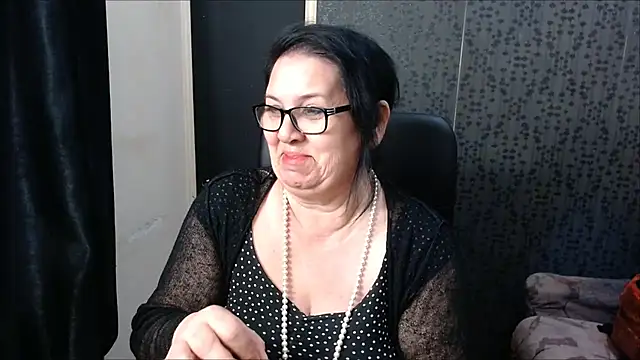 Snapshot of MissSanjanne chatting on 15, 3, 2025 MissSanjanne online show from 15, 3, 2025