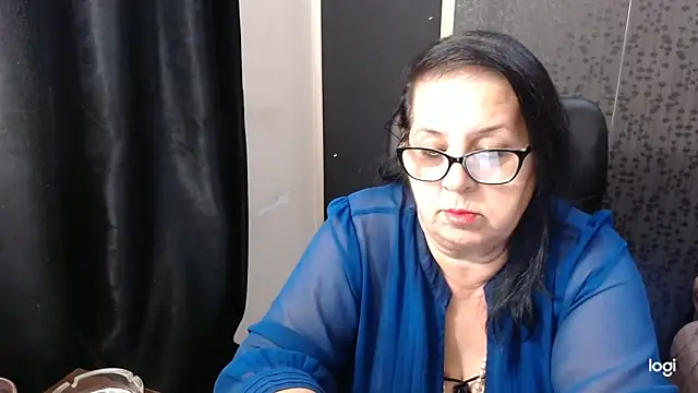 Snapshot of MissSanjanne chatting on 28, 10, 2025 MissSanjanne online show from 28, 10, 2025