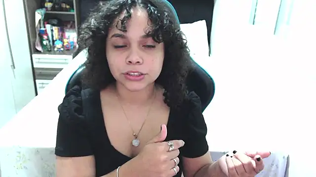 Snapshot of sweetamy326 chatting on 11, 6, 2026 sweetamy326 online show from 11, 6, 2026