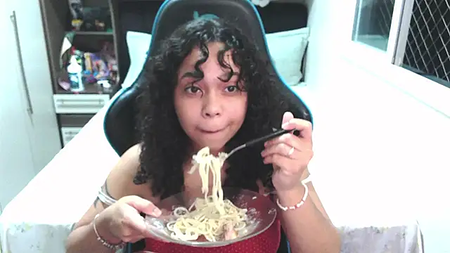 sweetamy326 online show from 2, 7, 2026