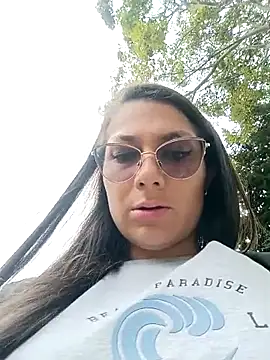 Mia-love-03 online show from 5, 10, 2025