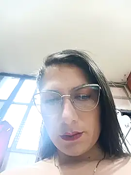 Mia-love-03 online show from 27, 10, 2025