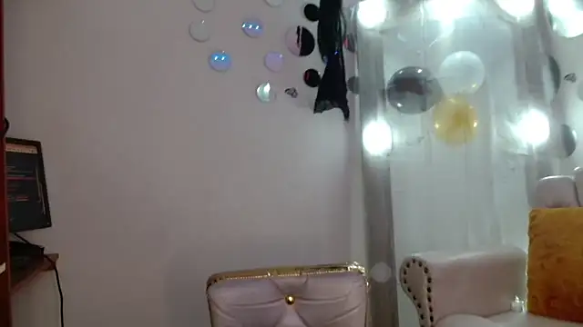 Nina Roser online show from 21, 10, 2025