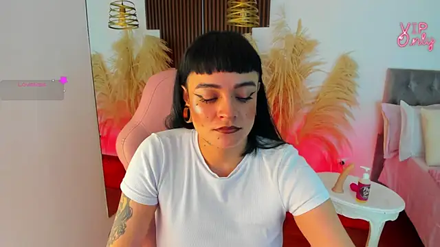 Antonela vargas online show from 21, 7, 2026