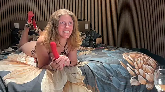 HOTkarenhot online show from 23, 11, 2025