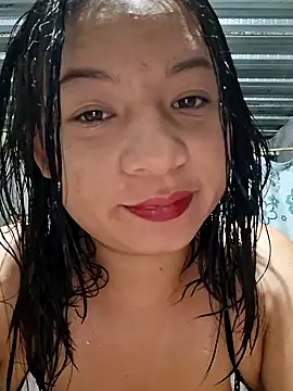 Snapshot of hot-mom22 chatting on 12, 10, 2025 hot-mom22 online show from 12, 10, 2025