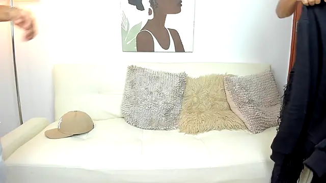 Snapshot of Tinygiirls chatting on 27, 9, 2025 Tinygiirls online show from 27, 9, 2025