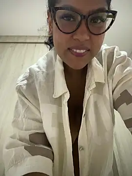 miiabrown18 online show from 10, 10, 2025