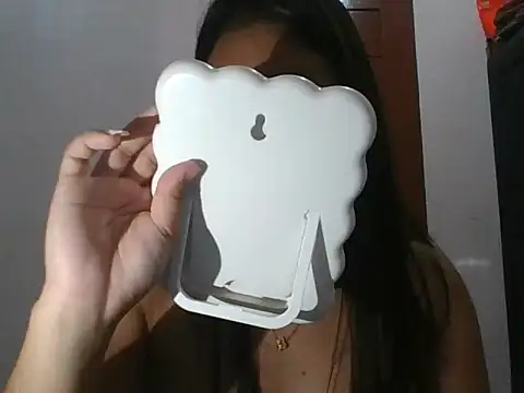 Snapshot of _charmingpixie15 chatting on 19, 3, 2026 charmingpixie15 online show from 19, 3, 2026