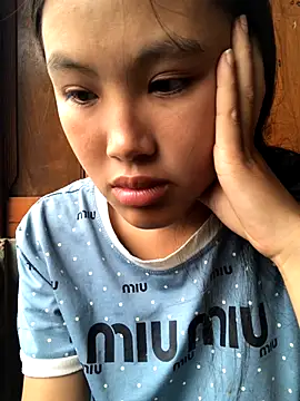 Mai lovely online show from 14, 10, 2025