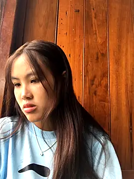 Mai lovely online show from 10, 11, 2025