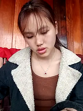 Mai lovely online show from 23, 3, 2026