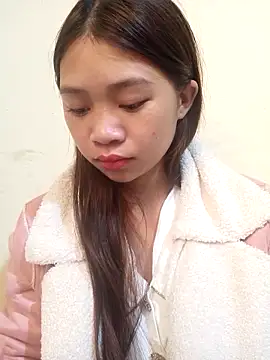 Mayy1 online show from 23, 10, 2025