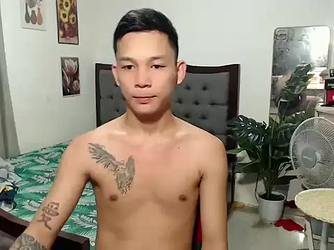 asianmonstercock05 online show from 8, 11, 2025