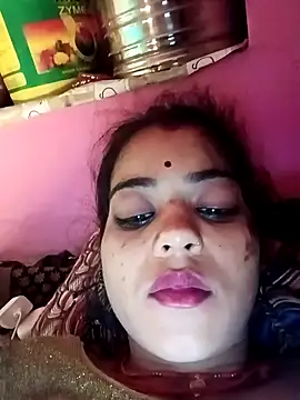 Snapshot of Mahek_love143 chatting on 2, 12, 2025 Mahek love143 online show from 2, 12, 2025