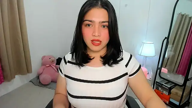 Snapshot of BubbbleButtDemi chatting on 4, 10, 2025 BubbbleButtDemi online show from 4, 10, 2025