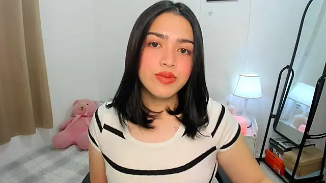 Snapshot of BubbbleButtDemi chatting on 24, 10, 2025 BubbbleButtDemi online show from 24, 10, 2025