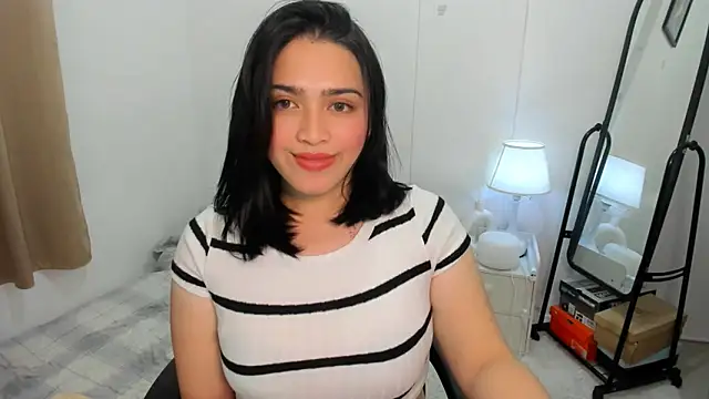 Snapshot of BubbbleButtDemi chatting on 7, 11, 2025 BubbbleButtDemi online show from 7, 11, 2025