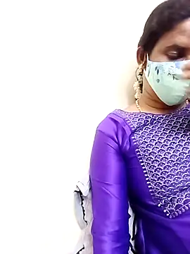 Snapshot of tamil_Boomika chatting on 13, 11, 2025 tamil Boomika online show from 13, 11, 2025