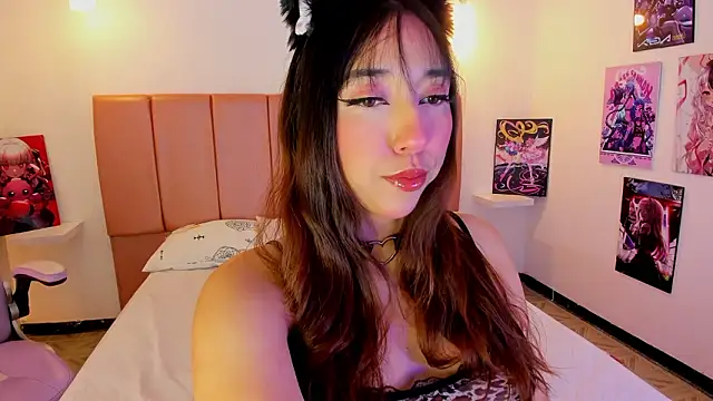 Snapshot of emily__walker chatting on 11, 2, 2026 emily walker online show from 11, 2, 2026