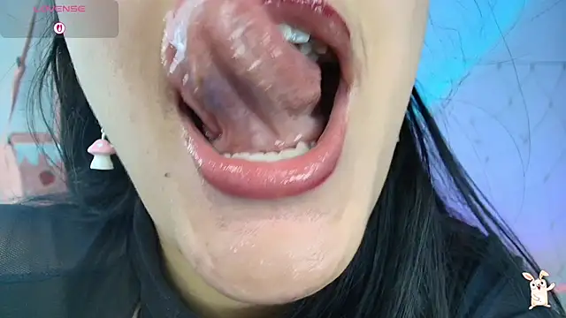 Hinata 21  online show from 2, 10, 2025