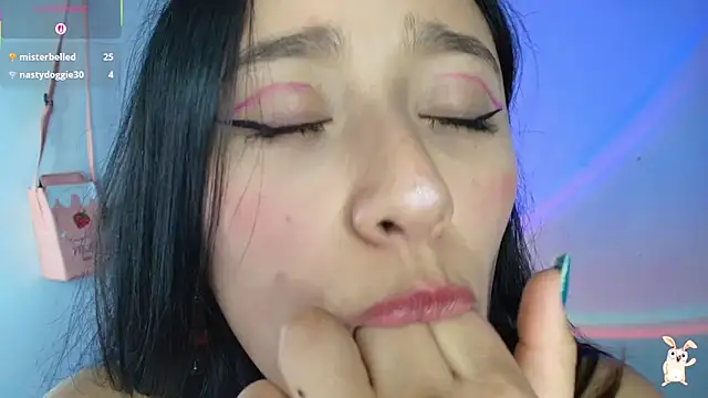 Hinata 21  online show from 3, 11, 2025