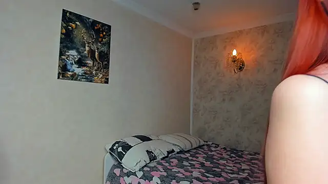 Red FoxGirl online show from 26, 9, 2025