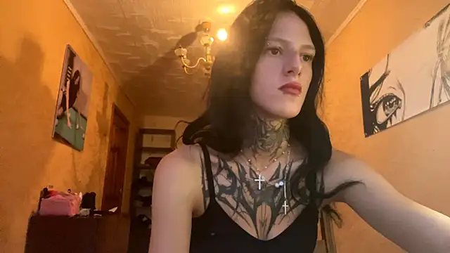 Snapshot of NamBraun chatting on 7, 10, 2025 NamBraun online show from 7, 10, 2025