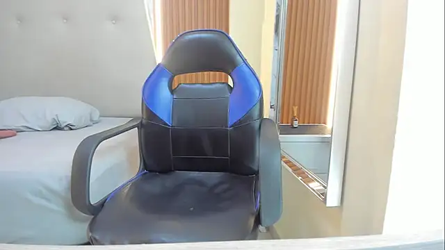 Snapshot of SAMANTHABENET chatting on 9, 2, 2026 SAMANTHABENET online show from 9, 2, 2026