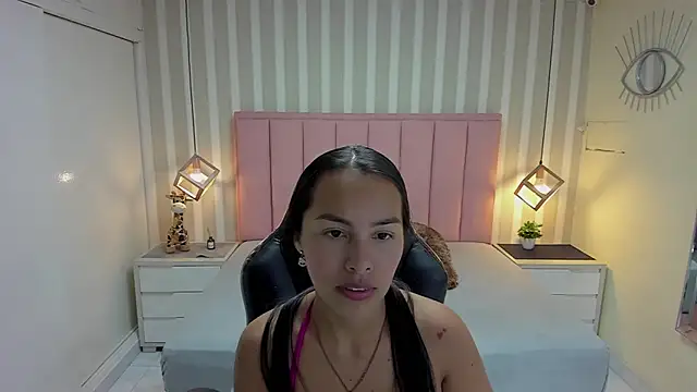 Snapshot of SAMANTHABENET chatting on 26, 2, 2026 SAMANTHABENET online show from 26, 2, 2026