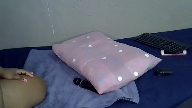 Bellabootie online show from 17, 1, 2026