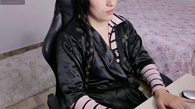 CattleyaAngel online show from 1, 5, 2026
