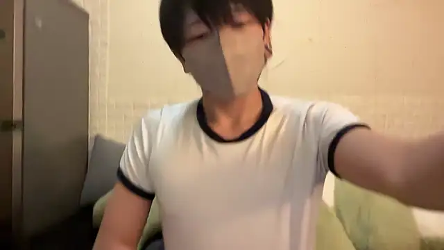 Snapshot of tora3220 chatting on 3, 12, 2025 tora3220 online show from 3, 12, 2025