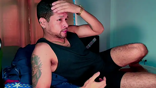 LucasGaeel online show from 11, 11, 2025