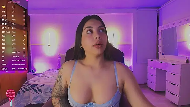 Snapshot of kloe28 chatting on 6, 7, 2026 kloe28 online show from 6, 7, 2026