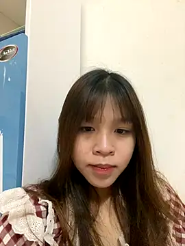 Snapshot of Hanaa07_ chatting on 17, 10, 2025 Hanaa07 online show from 17, 10, 2025