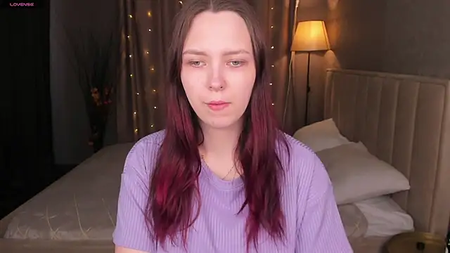 Monica  Queen online show from 26, 4, 2026