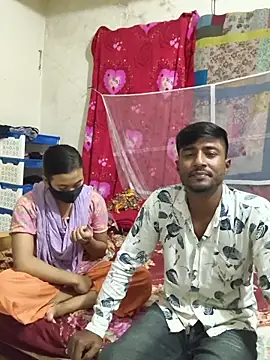 Snapshot of Love_Queen11 chatting on 4, 11, 2025 Love Queen11 online show from 4, 11, 2025