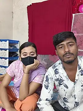 Snapshot of Love_Queen11 chatting on 16, 11, 2025 Love Queen11 online show from 16, 11, 2025