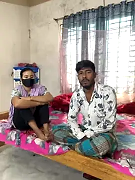 Snapshot of Love_Queen11 chatting on 18, 11, 2025 Love Queen11 online show from 18, 11, 2025