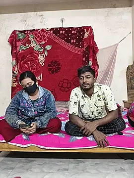 Snapshot of Love_Queen11 chatting on 8, 1, 2026 Love Queen11 online show from 8, 1, 2026