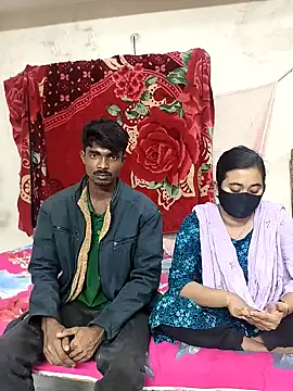 Snapshot of Love_Queen11 chatting on 13, 2, 2026 Love Queen11 online show from 13, 2, 2026